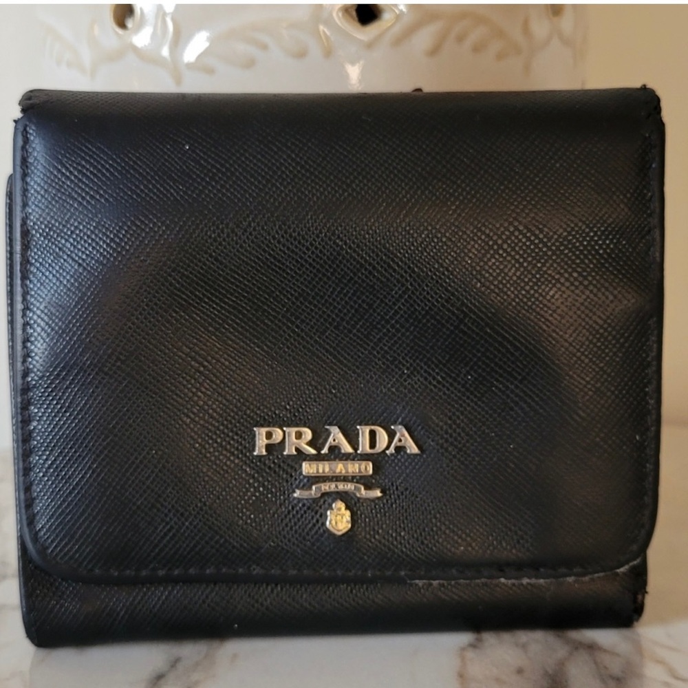 Prada Saffiano  leather wallet